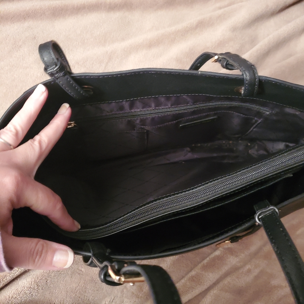Michael Kors Tote Black - Picture 4 of 6